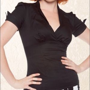 Laura Byrnes Black Label Sean Top in Black XS